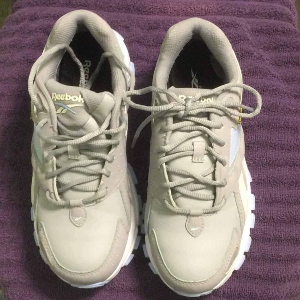 Women’s Steel Toe Work Shoes
